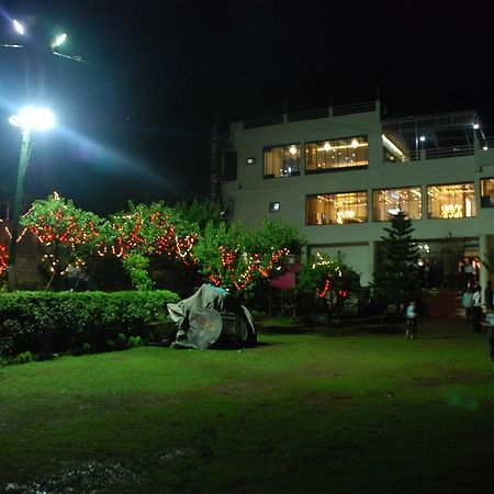 Centarosa Resort Chail Exterior foto